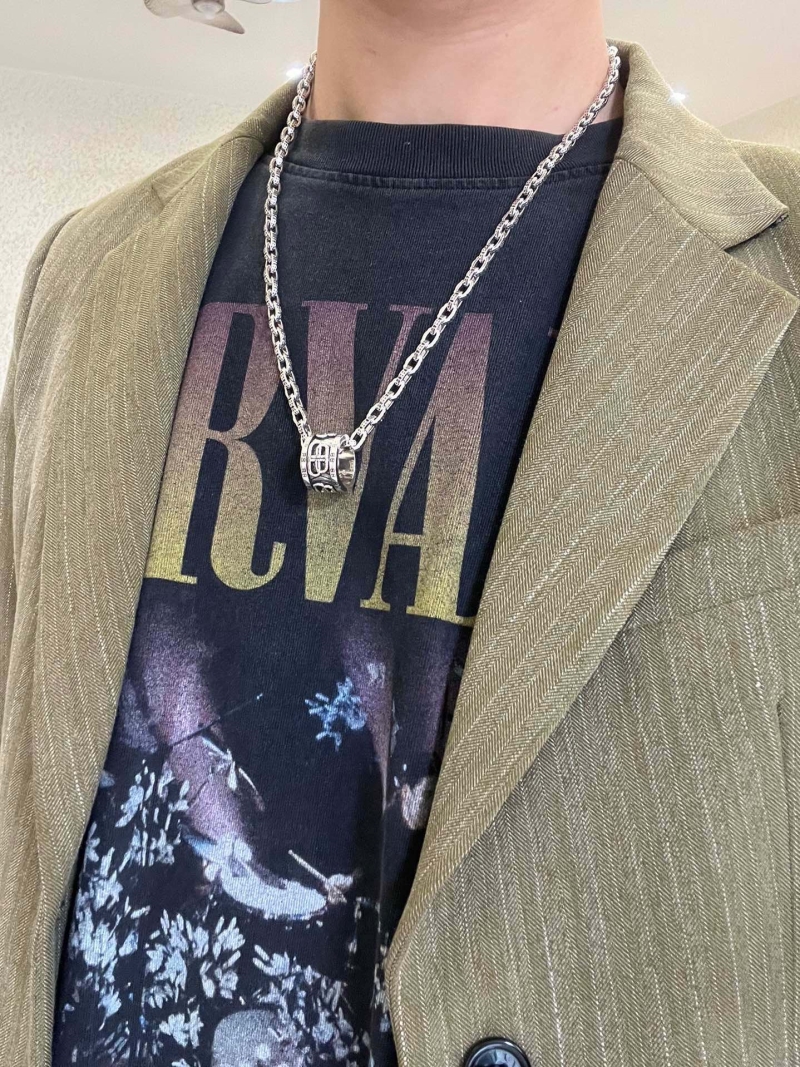 Ba1en*iaga necklaces